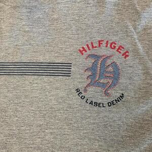 Y2K Tommy Hilfiger T-Shirt
